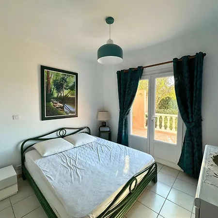 Villa Riva Pour 8 Personnes Avec Piscine Privee, Au Coeur Du Domaine De Valcros *
