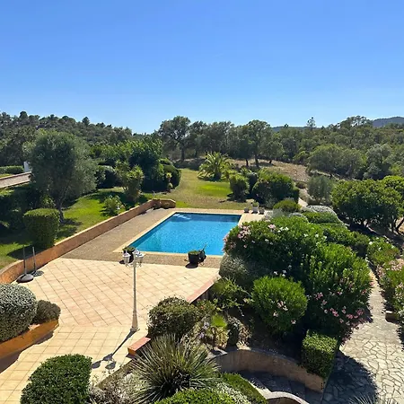 Riva Pour 8 Personnes Avec Piscine Privee, Au Coeur Du Domaine De Valcros Villa *